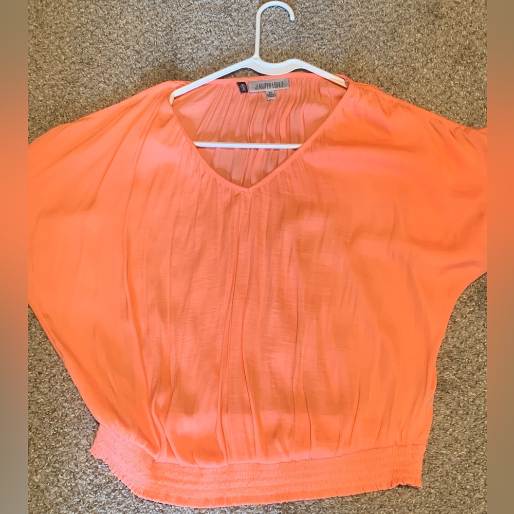 Jennifer Lopez coral top